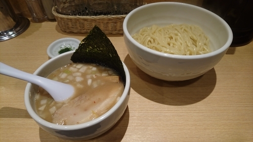 「ホタテの69つけ麺(あつもり)」@SHINBASHI おらがの写真