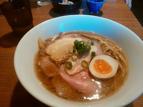 「新中華そば」@寿製麺よしかわ 川越店の写真