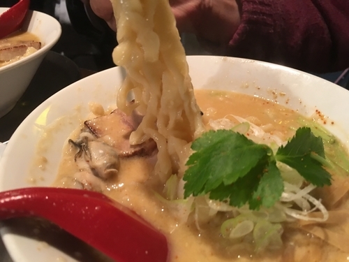 「【限定】  鮟肝と牡蠣の味噌そば」@立ち呑み居酒屋 金町製麺の写真