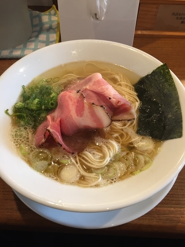 「白ふじそば  680円」@荒町商店中華そば ふじやまの写真