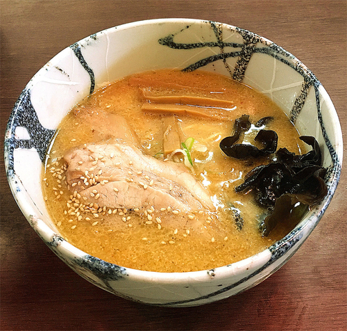 「みそらーめん 770円」@風来居 新宿店の写真