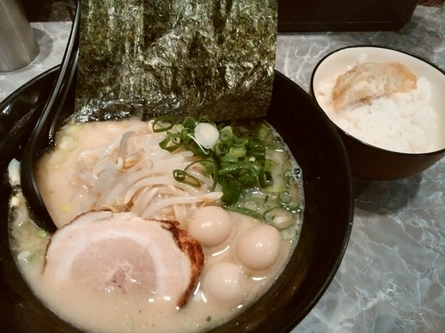 「白とんこつ」@麺処 かっすい55の写真