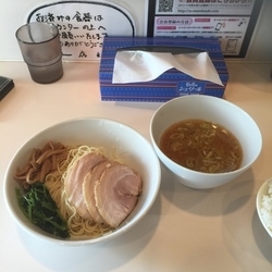 土日祝限定つけ麺