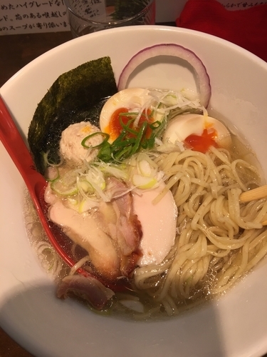 「塩ラーメン」@鶏喰～TRICK～の写真