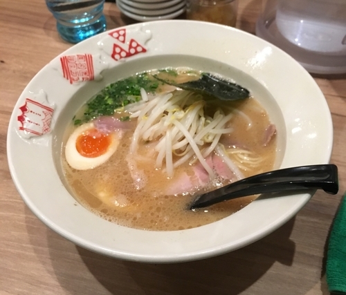 「味玉豚骨ソバ（￥970）」@ソラノイロ トンコツ&キノコの写真