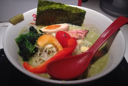 「3SOポタージュめん(限定)＋餃子(880円＋350円)」@RA-MEN 3SOの写真