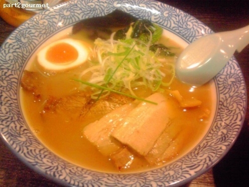「ちゃーしゅーめん 豚骨醤油味 (1,050円)」@麺屋 青山 本店の写真