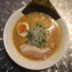 らー麺 こってり (800円)