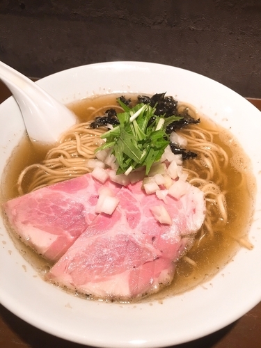 「煮干しそば(白醤油)」@中華蕎麦 志の写真