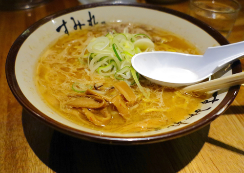「味噌ラーメン」@すみれ 札幌すすきの店の写真