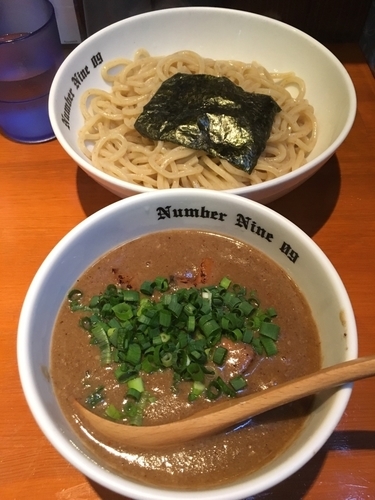 「濃厚つけ麺(熱盛)800円」@麺Dining Number Nine 09の写真