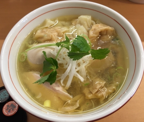 「塩わんたん麺＋味玉（￥900＋￥100）」@麺や 一峯の写真