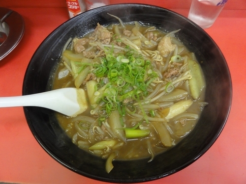 「カレーラーメン」@ますの写真