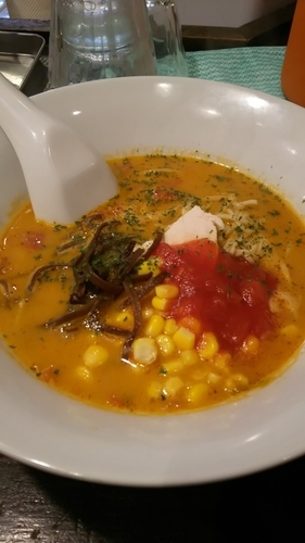 「トマトラーメン」@八の角 とまとらーめん 本郷店の写真