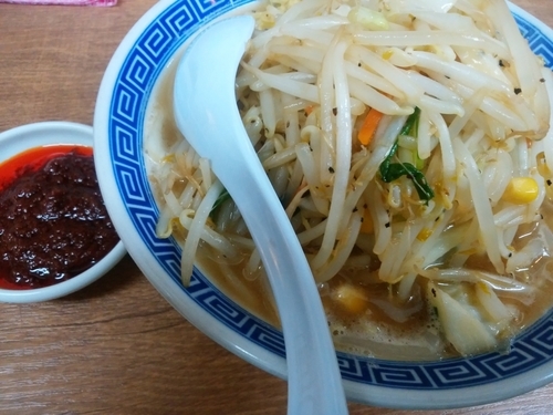 「ピリ辛タンメン」@トナリ 木場店の写真