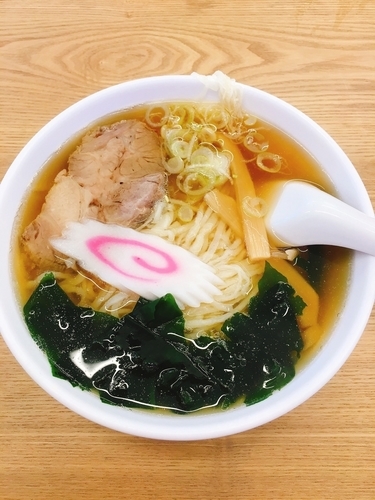 「らあめん」@手打ちらぁめん 足利麺 太田・尾島店の写真