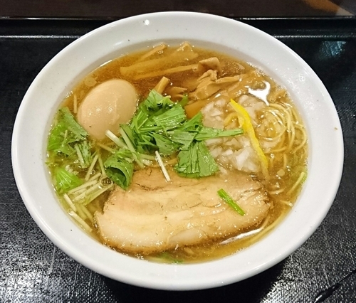 「金狼中華そば+味玉」@大黒屋本舗 春日部店の写真