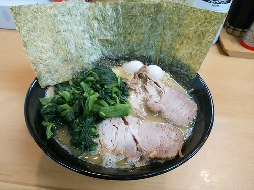 「虎壱らーめん(並盛・170g)980円」@横濱家系 虎壱家の写真