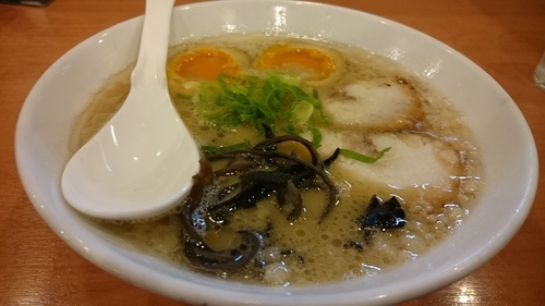 「ドとんこつラーメン」@麺家 天狗 イオン戸畑店の写真