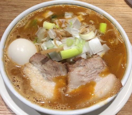「濃厚味噌ラーメン850円+味玉120円」@玉 バラそば屋 中野店の写真
