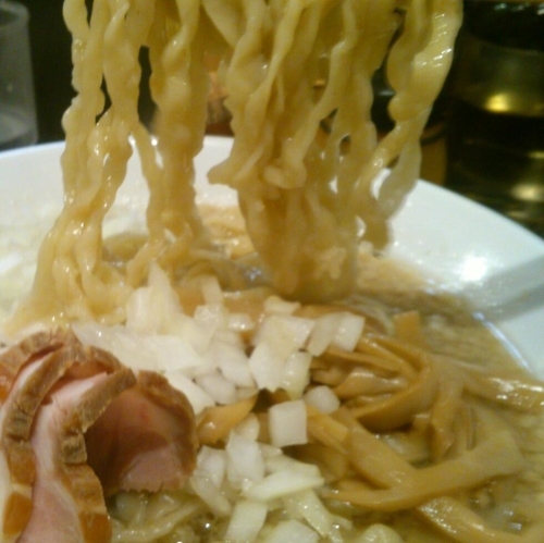 「中華そば(大)」@背脂煮干中華そば 心やの写真