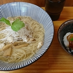 真鯛ラーメン