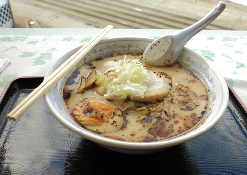 「黒マー油ラーメン」@お食事処 陣やの写真