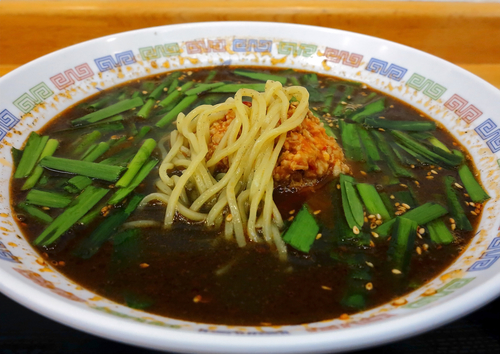 「黒胡麻ニラ坦々麺」@都賀西方パーキングエリア 下り レストラン・スナックコーナーの写真