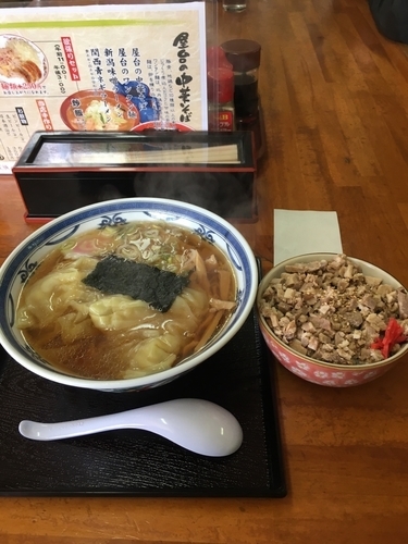「ワンタン麺＆チャーシュー丼」@橋龍の写真