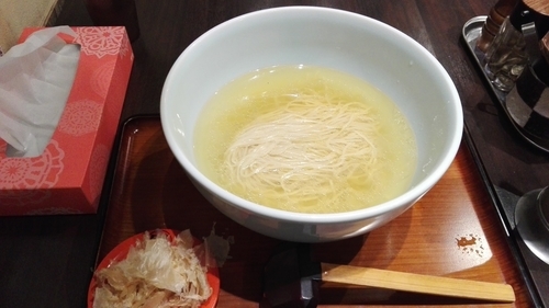 「佐野さんを偲ぶいいちこ麺（限定）」@凪 新宿西口店分店の写真