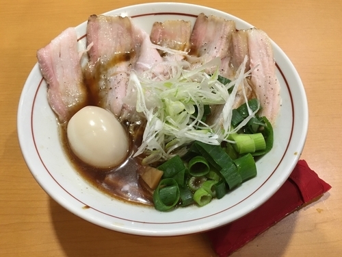 「肉そば①＋煮玉子」@醤油と貝と麺そして人と夢の写真