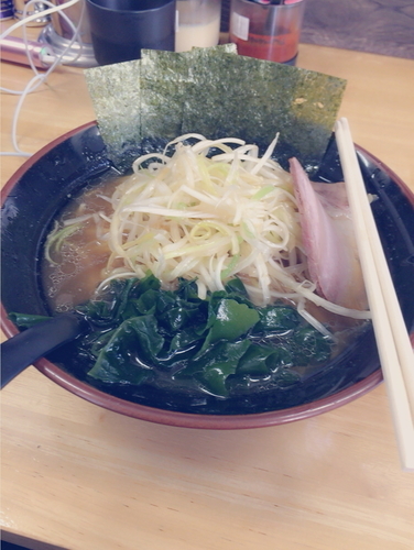 「豚骨醤油ラーメン」@麺処 52の写真