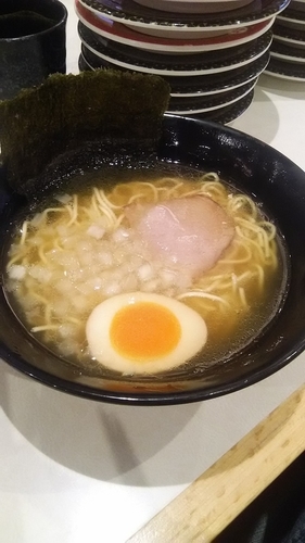 「コク旨煮干ラーメン」@はま寿司 浦和店の写真