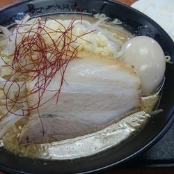 味玉豚基本＋半ライス