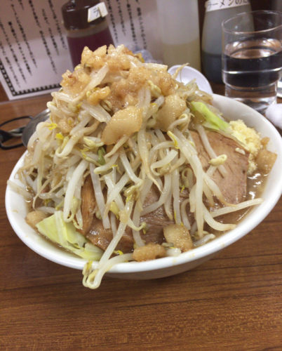 「ラーメン少 700円（ 全増し）」@ラーメンの店 どでん 北浦和店の写真