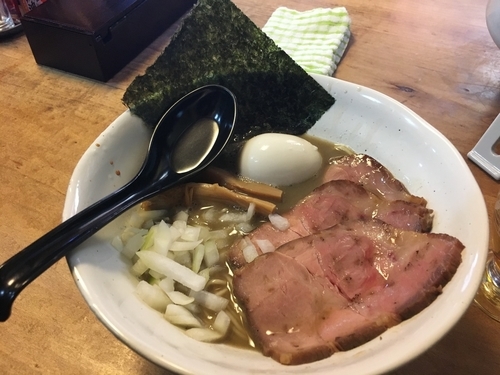 「味玉らーめん＋チャーシュー＋替玉＋beer」@いのうえの写真