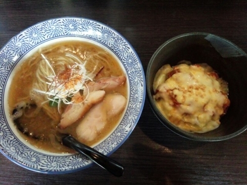 「【nijiの日限定】甘海老×鶏白湯らーめん・「トマトチーズ」」@麺処 ほん田 nijiの写真