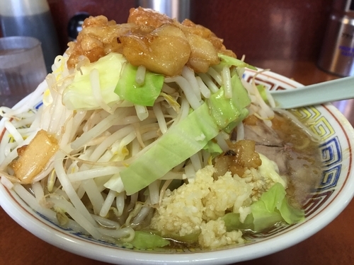「ミニラーメン  麺カタメヤサイオオメニンニクアブラスコシオオ」@ラーメン二郎 めじろ台法政大学前店の写真