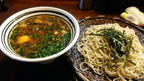 「鶏ざる黒 780円」@ざるそば屋の写真