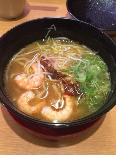 「新濃厚えび味噌ラーメン」@スシロー 周南辻店の写真