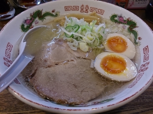 「味玉中華そば 塩味」@らあめん 寸八 総本店の写真