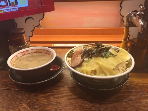 「温かい麺とかつけ麺とか、3回は行ってます。」@ラーメン凪 大宮店の写真