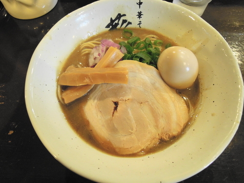 「濃厚煮干らーめん＋味玉」@濃厚煮干らーめん 川むらの写真