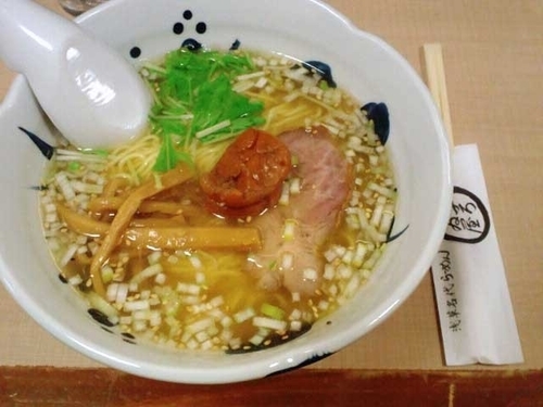 「梅しおらーめん　750円」@与ろゐ屋の写真