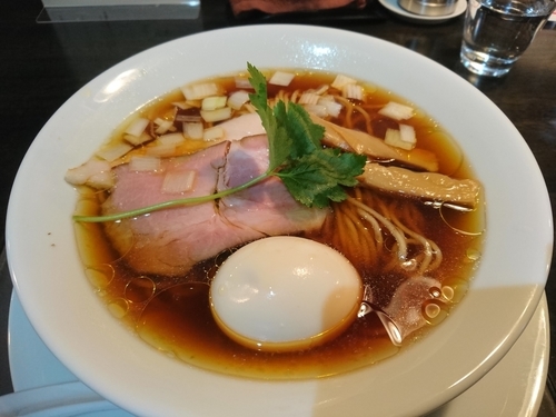 「味玉醤油らぁめん 880円」@KaneKitchen Noodlesの写真