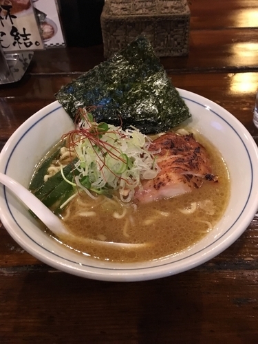 「鶏そば チャーシュー増量」@らぁめん 欽山製麺所の写真