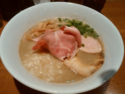 「川越醤油ラーメンvol１」@寿製麺よしかわ 川越店の写真