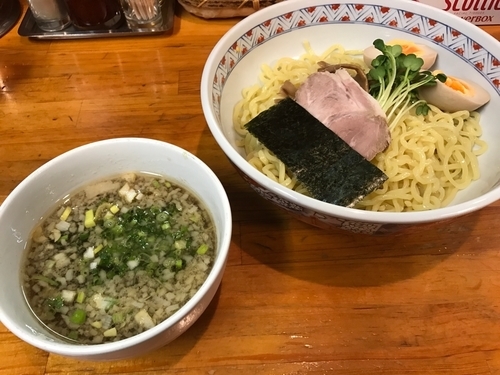 「つけ麺醤油＋煮玉子」@支那そば 晴弘の写真