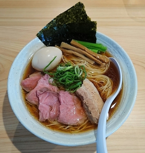 「特製らぁ麺(醤油)+中盛」@麺屋 さくら井の写真