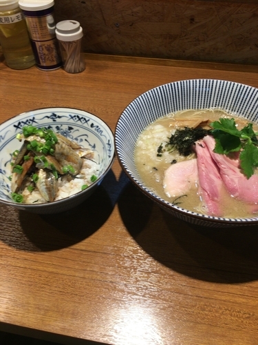 「特濃ぶりそば  いわし丼」@寿製麺よしかわ 川越店の写真